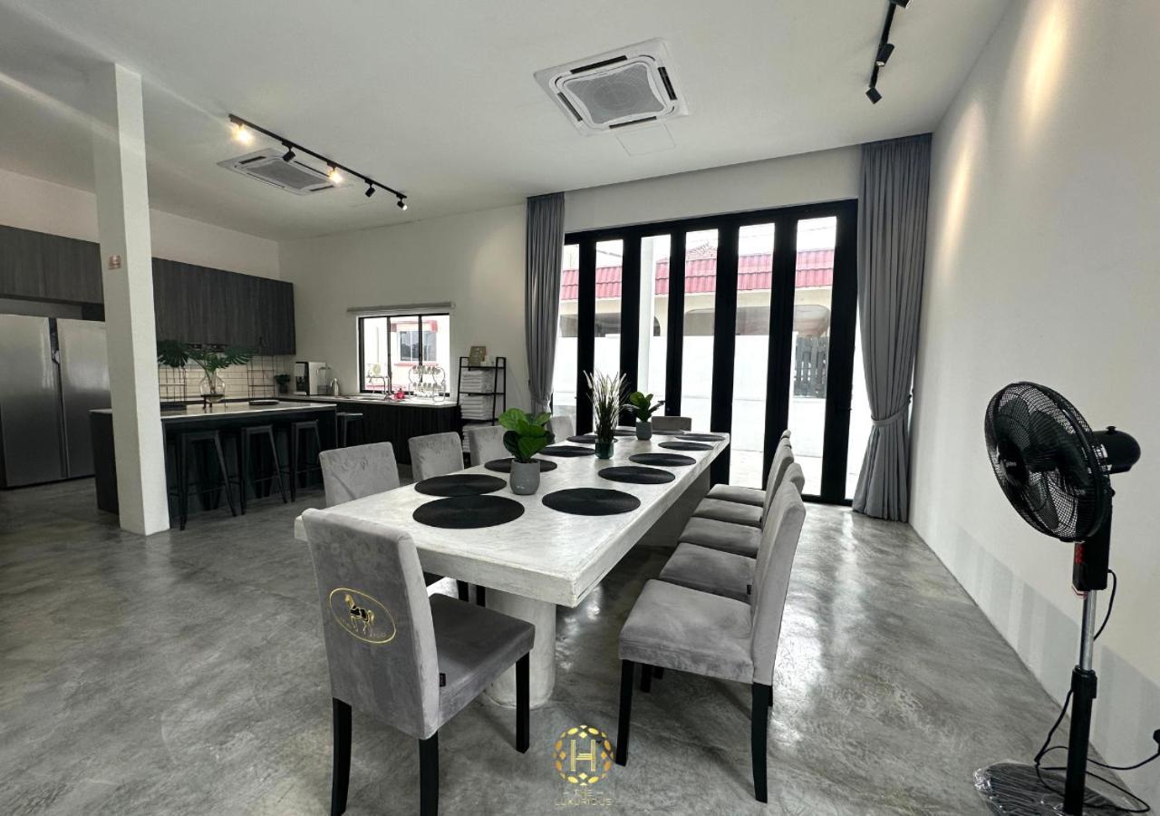 The Luxurious 27, Johor Bahru Villa Dış mekan fotoğraf