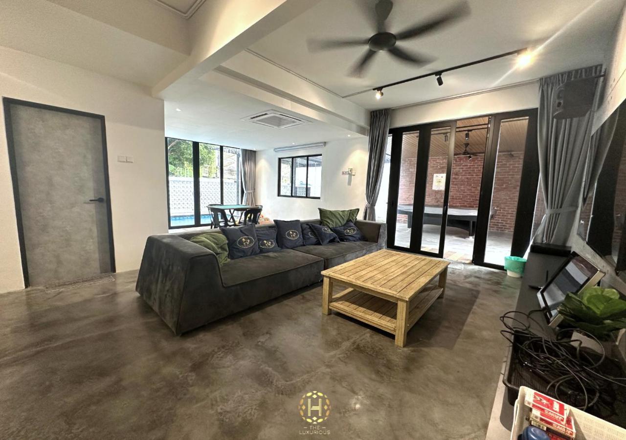 The Luxurious 27, Johor Bahru Villa Dış mekan fotoğraf