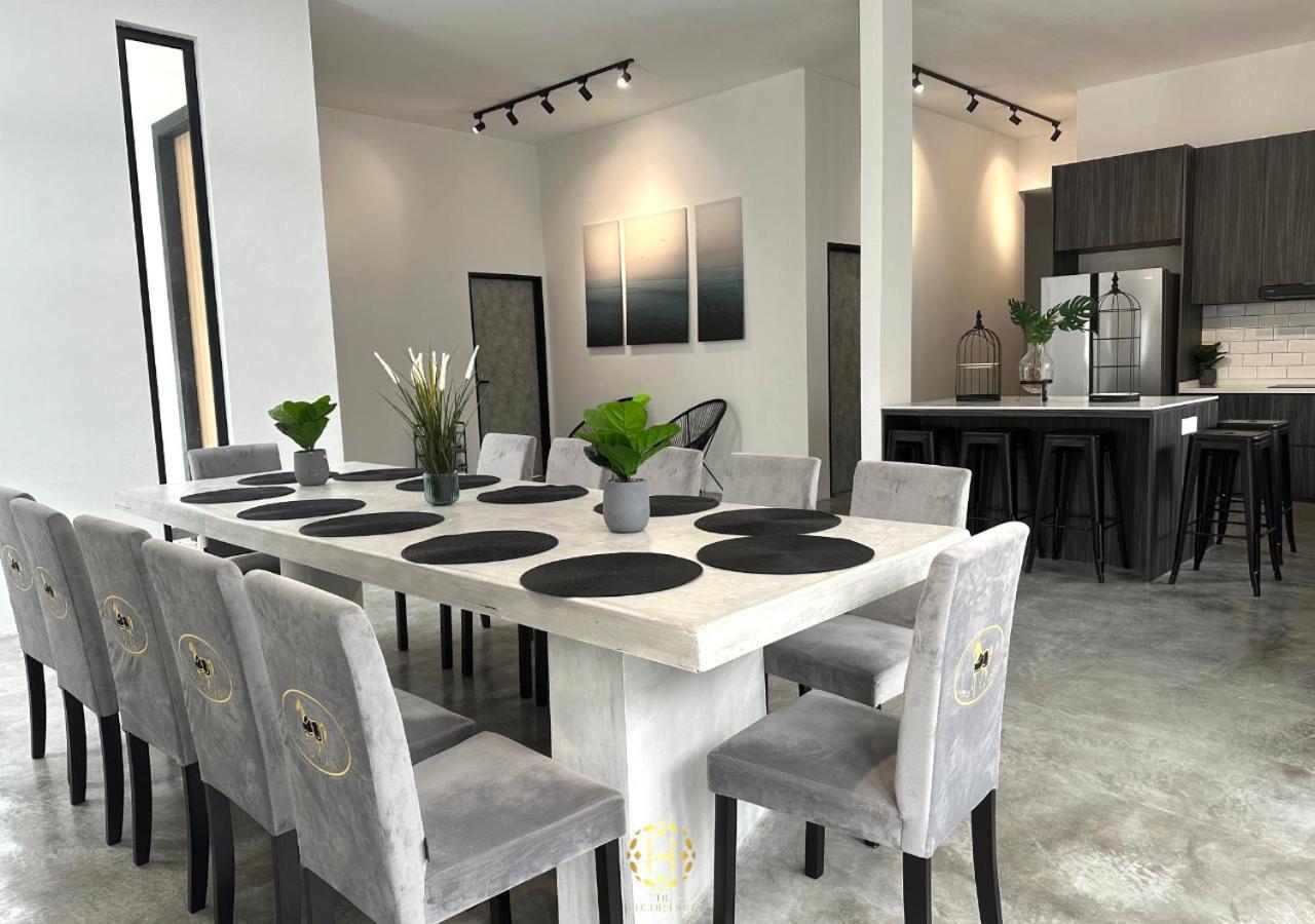 The Luxurious 27, Johor Bahru Villa Dış mekan fotoğraf