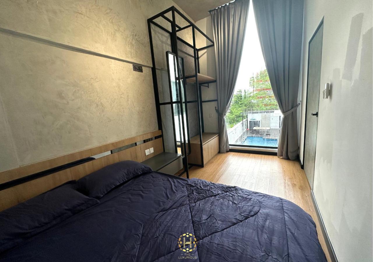 The Luxurious 27, Johor Bahru Villa Dış mekan fotoğraf