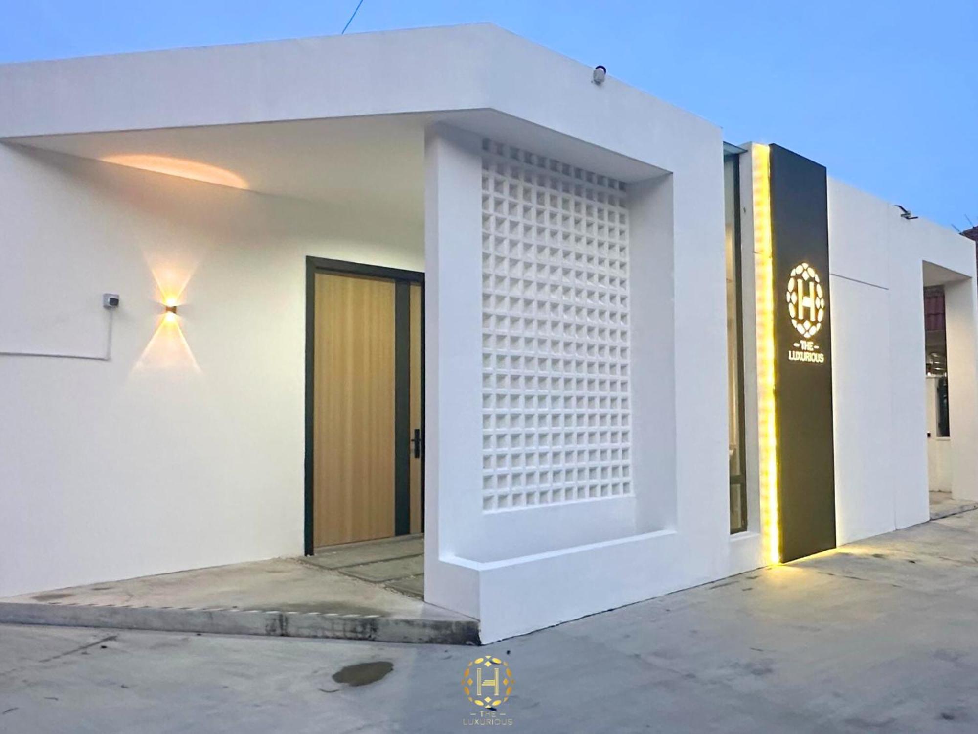 The Luxurious 27, Johor Bahru Villa Dış mekan fotoğraf