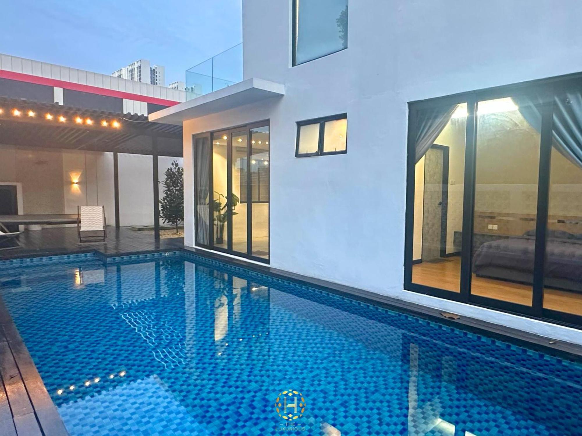 The Luxurious 27, Johor Bahru Villa Dış mekan fotoğraf