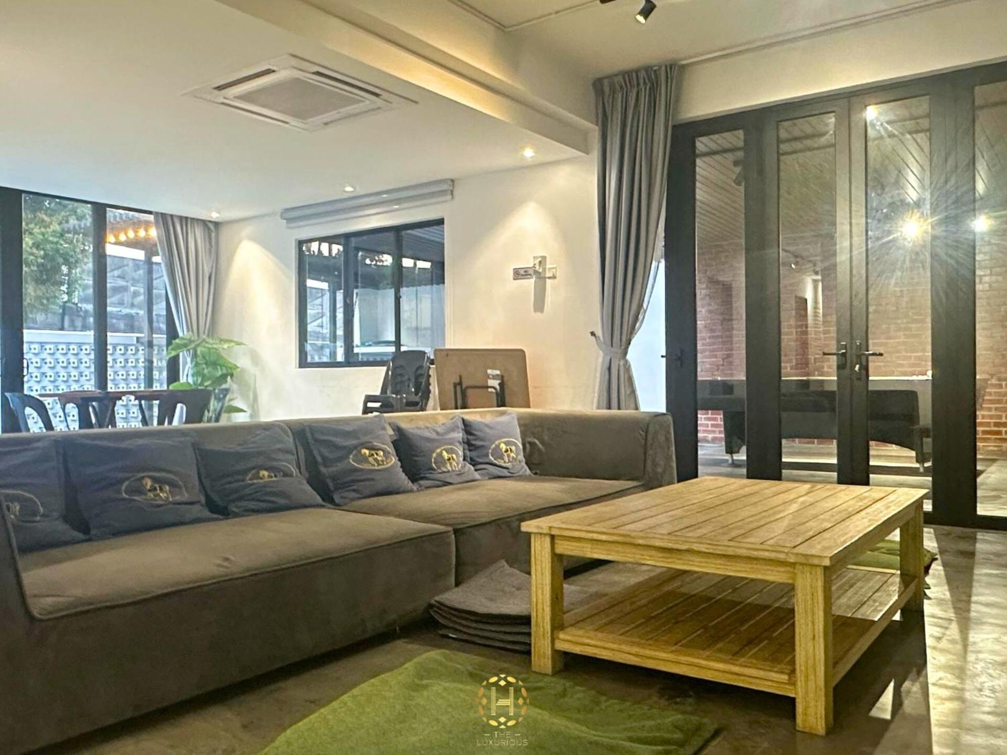 The Luxurious 27, Johor Bahru Villa Dış mekan fotoğraf